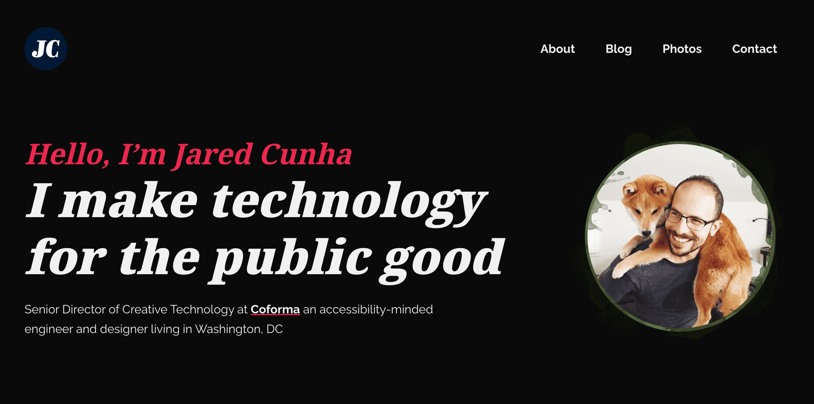 Homepage of jaredcunha.com in dark mode