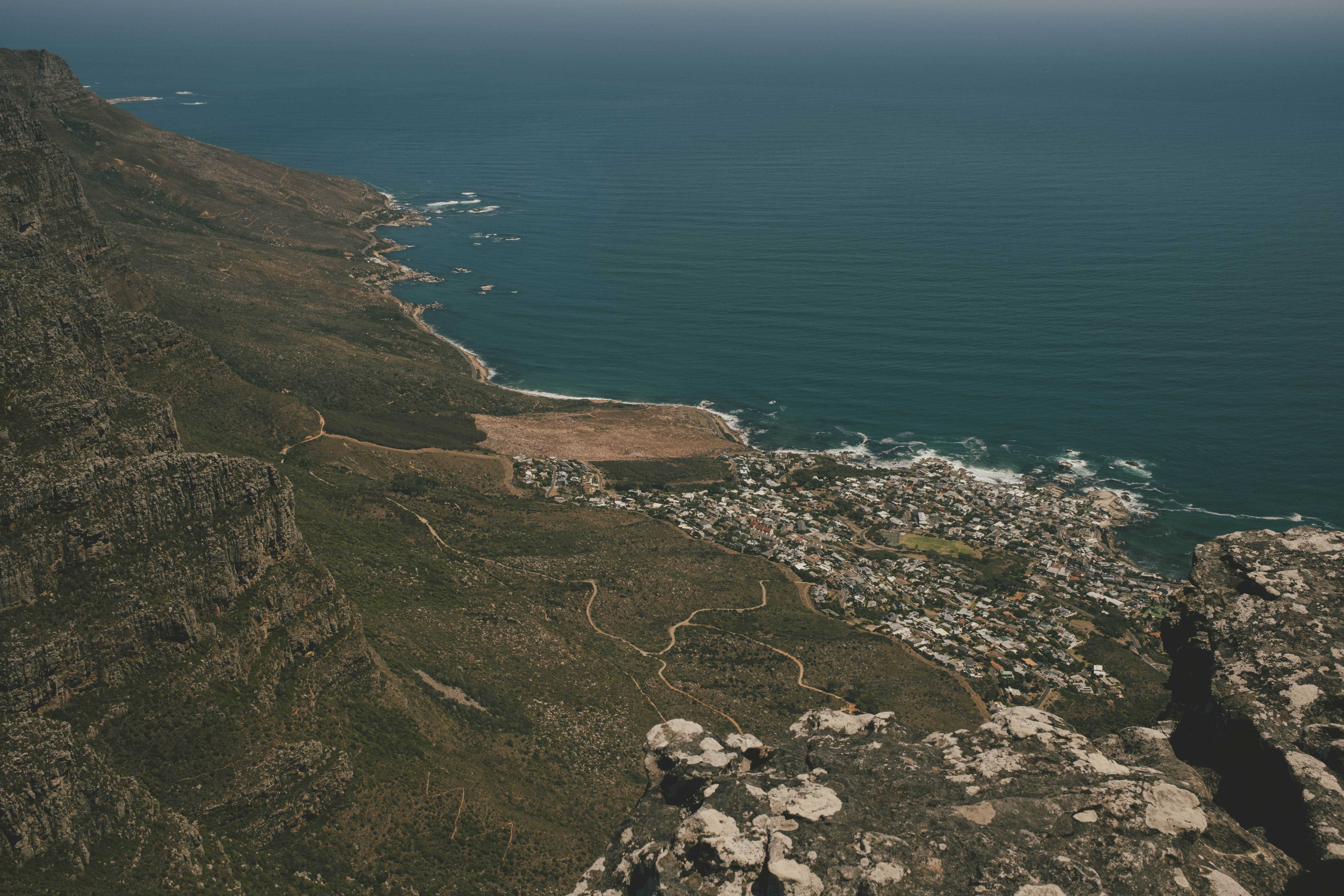 View of the City Bowl on top of Table Mountain